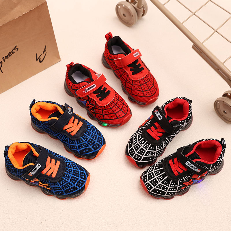 Boys and Girls sneaker Children's Shoes Summer Breathable Mesh Shoes Small and Middle-aged Children's Casual All-match LED Light-emitting Shoes