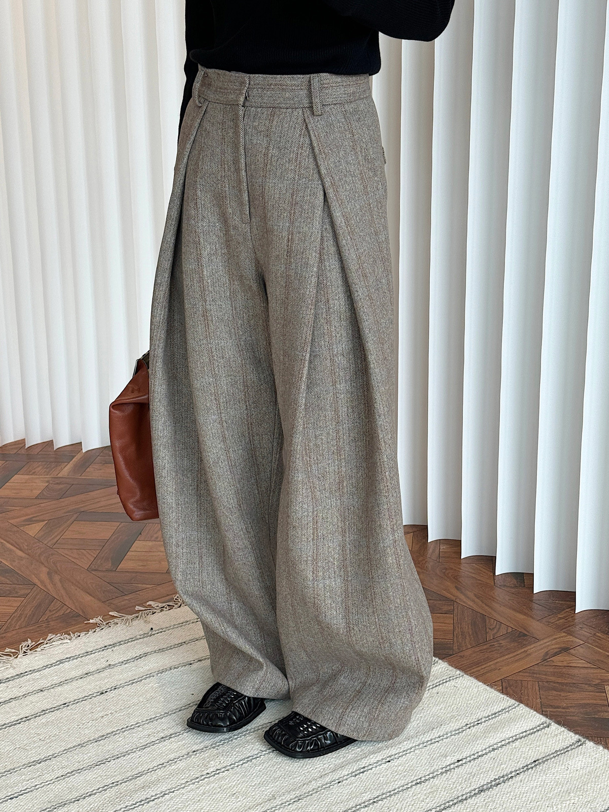 Heavy Winter New French Retro Herringbone Wool Pressed Double Pleated Trousers High Waist Wide Leg Slim Look Trousers for Women