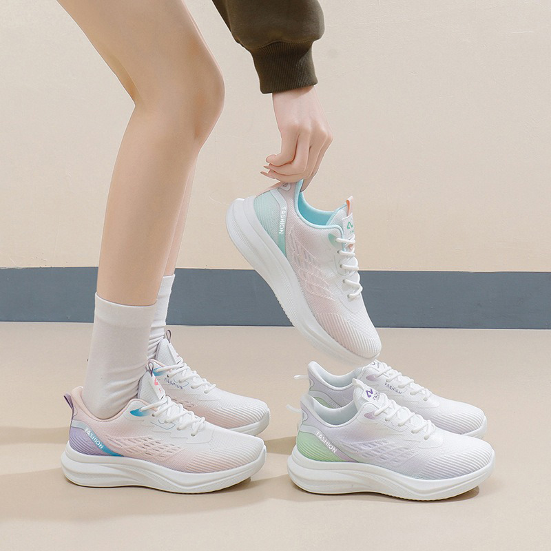Picture of Spring 2025 New Korean Breathable Flying Weaver Shoes Ins Trendy Students Running sneaker Casual Shoes Cross Border