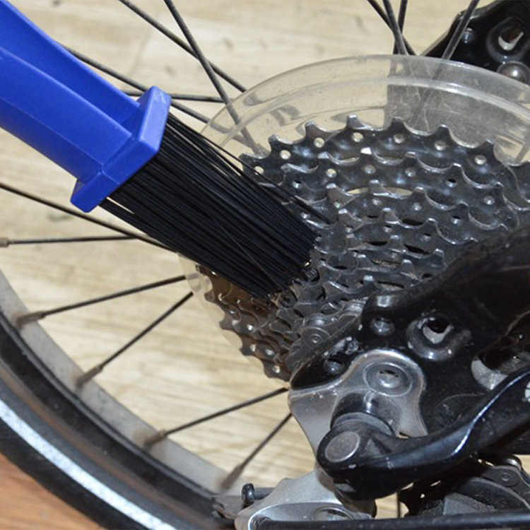 Picture of Bicycle Chain Cleaning Brush Motorcycle Bicycle Cleaning Brush Three-sided Chain Cleaning Brush Square Large Brush