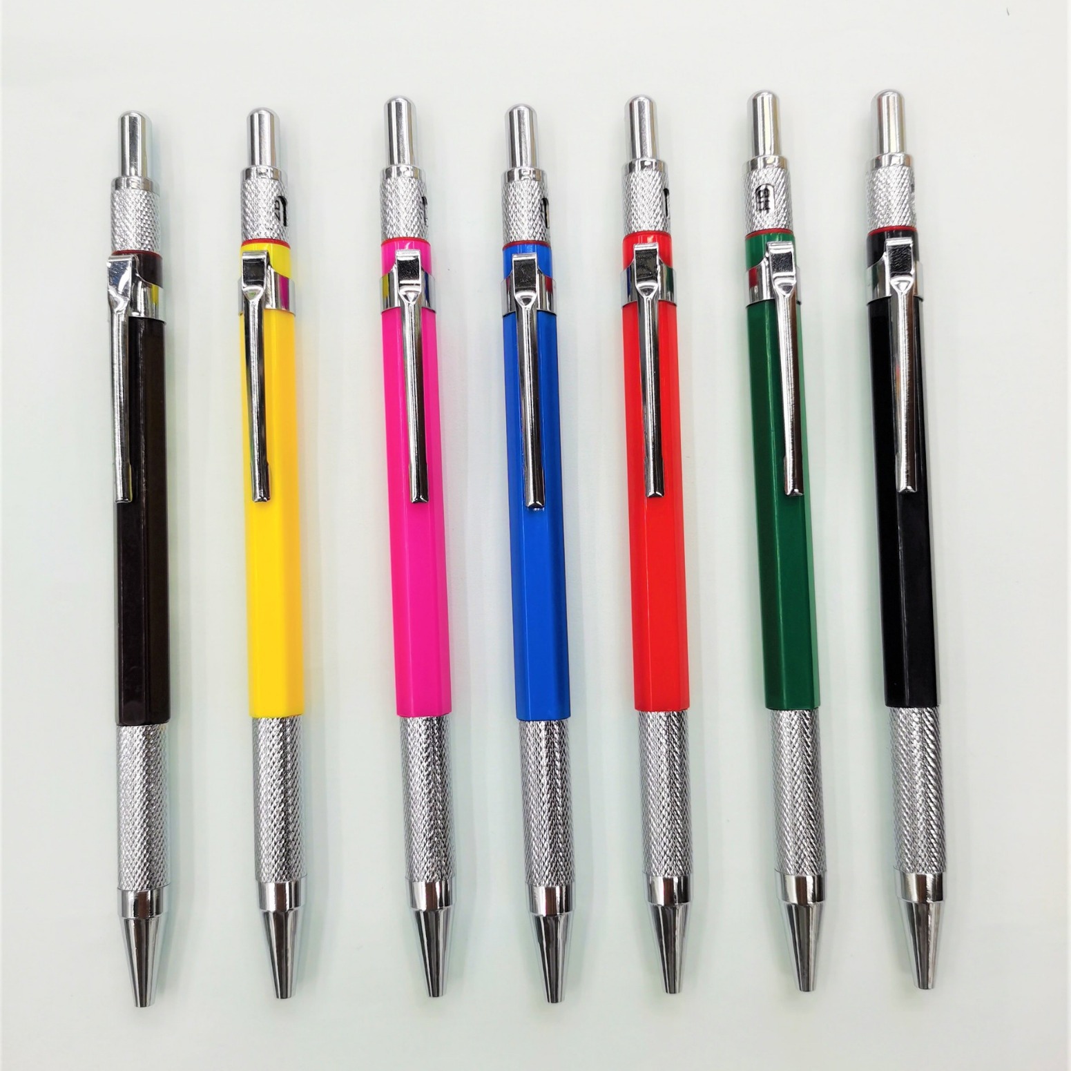 Factory direct supply drawing automatic pencil 2.0mm design writing pen automatic pen with pencil sharpener