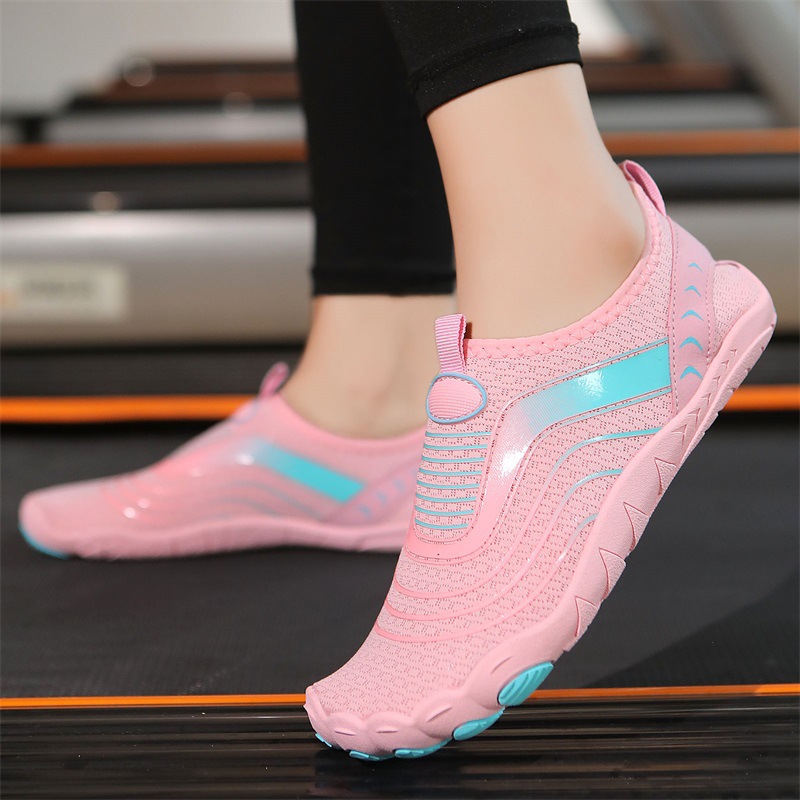 Picture of Outdoor River Tracing Shoes for Men and Women, Quick-Drying Five-Finger Beach Shoes, Women's Non-Slip Swimming Shoes, Amphibious Fishing Shoes