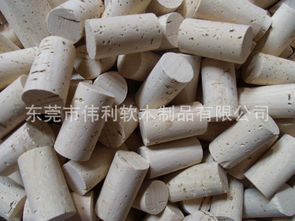 Portuguese cork oak Cork log plug match cylindrical Cork cone type according to the customer's bottle mouth