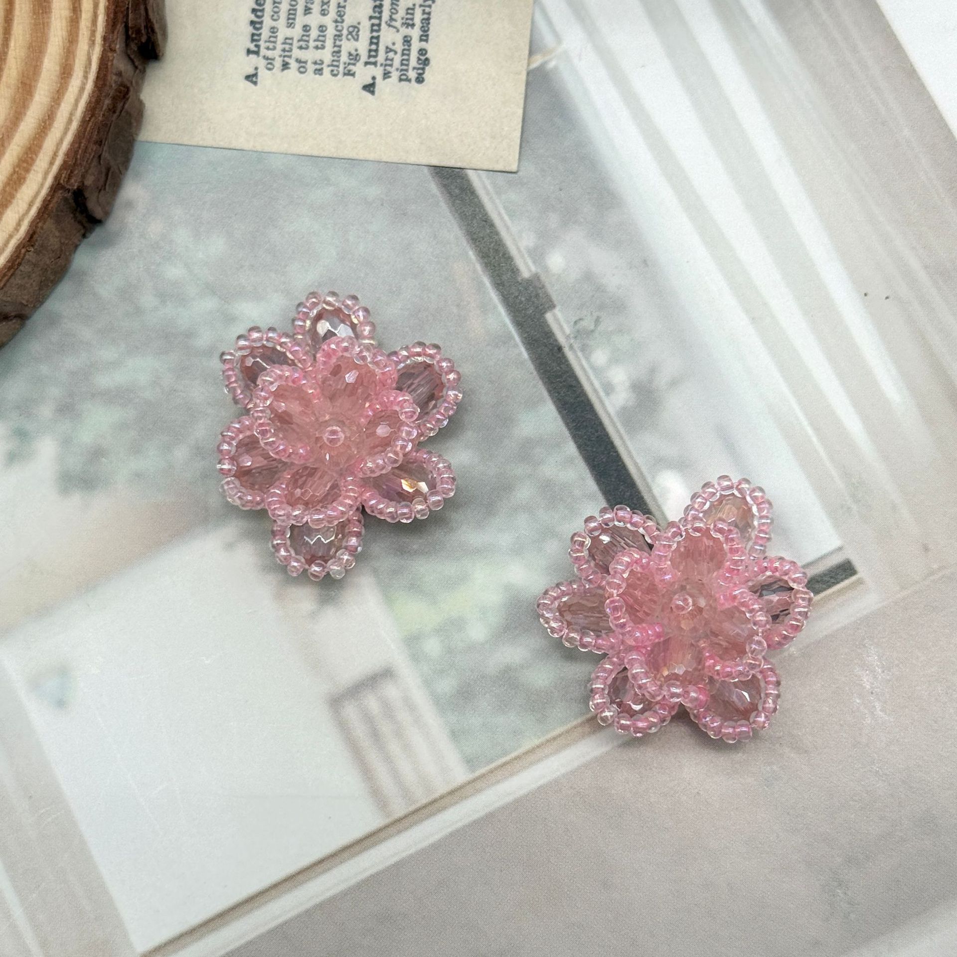 Picture of New stained glass flower bead string handmade DIY woven shoes, hats, bags, hanging accessories, clothing, accessories