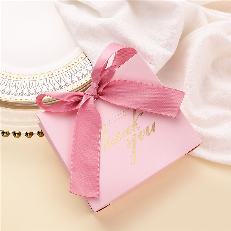 Picture of New European Style Mori Style Candy Box Can Hold Cigarette Pink Printing Accompanying Gift Packaging Wedding Supplies Candy Box