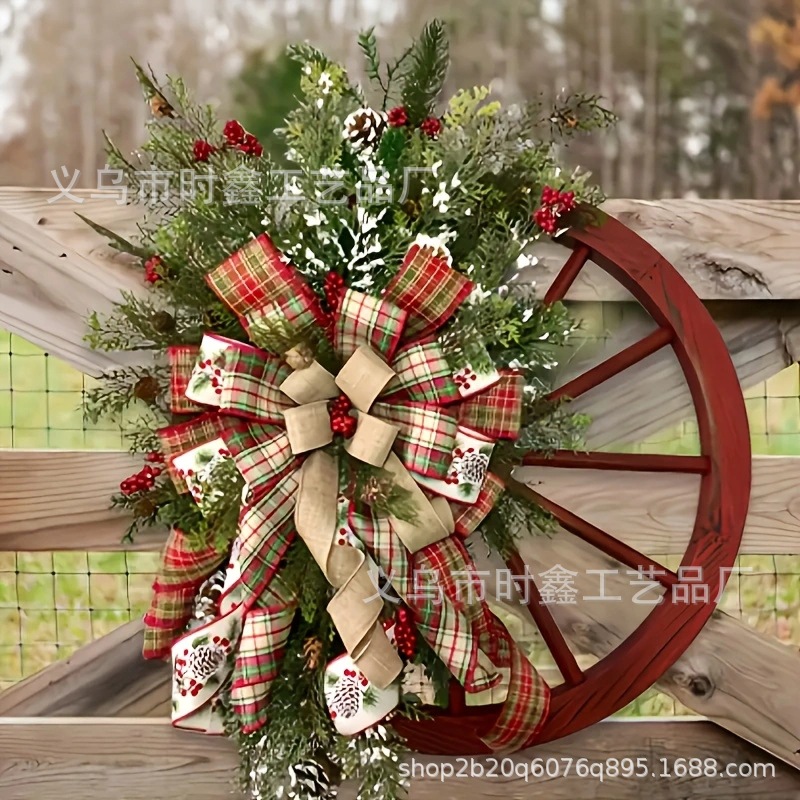 Cross-border hot Christmas decorative door hanging wooden wheel wheel Garland Christmas pine cone garland