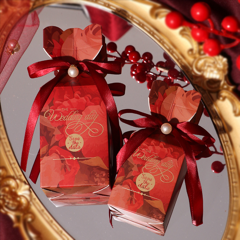 Picture of Candy Box Empty Box Special Candy Bag for Wedding Advanced Sense Engagement Gift Candy Box Candy Box Gift Box