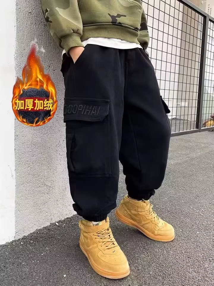 Picture of Winter Boys' Velvet Cargo Pants 2024 New Kidsren's Clothing All-In-One Velvet Casual Pants Winter Clothing Kidsren's Trendy Brand Pants
