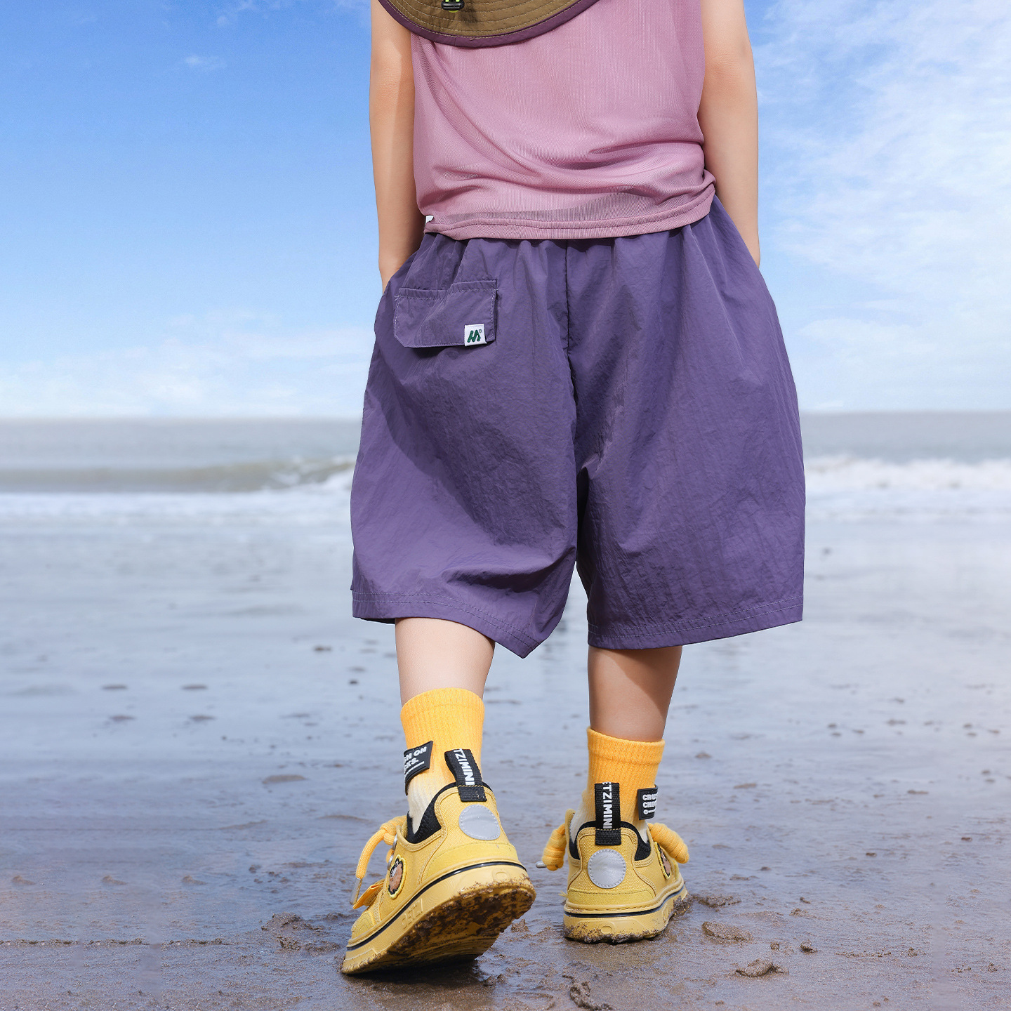 Picture of Huzhou Zhili Children's Wear Boys' Sports Pants Boys Summer Wear Pants 2025 Children's Shorts Breathable Quick-drying Pants