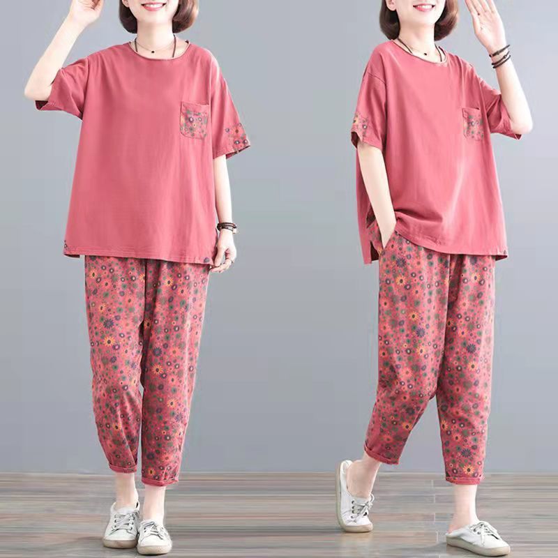 Picture of Mom's Fat mm Large Size Casual Sportswear Suit Women's 2024 Summer Loose and Stylish Short-Sleeved Two-Piece Set