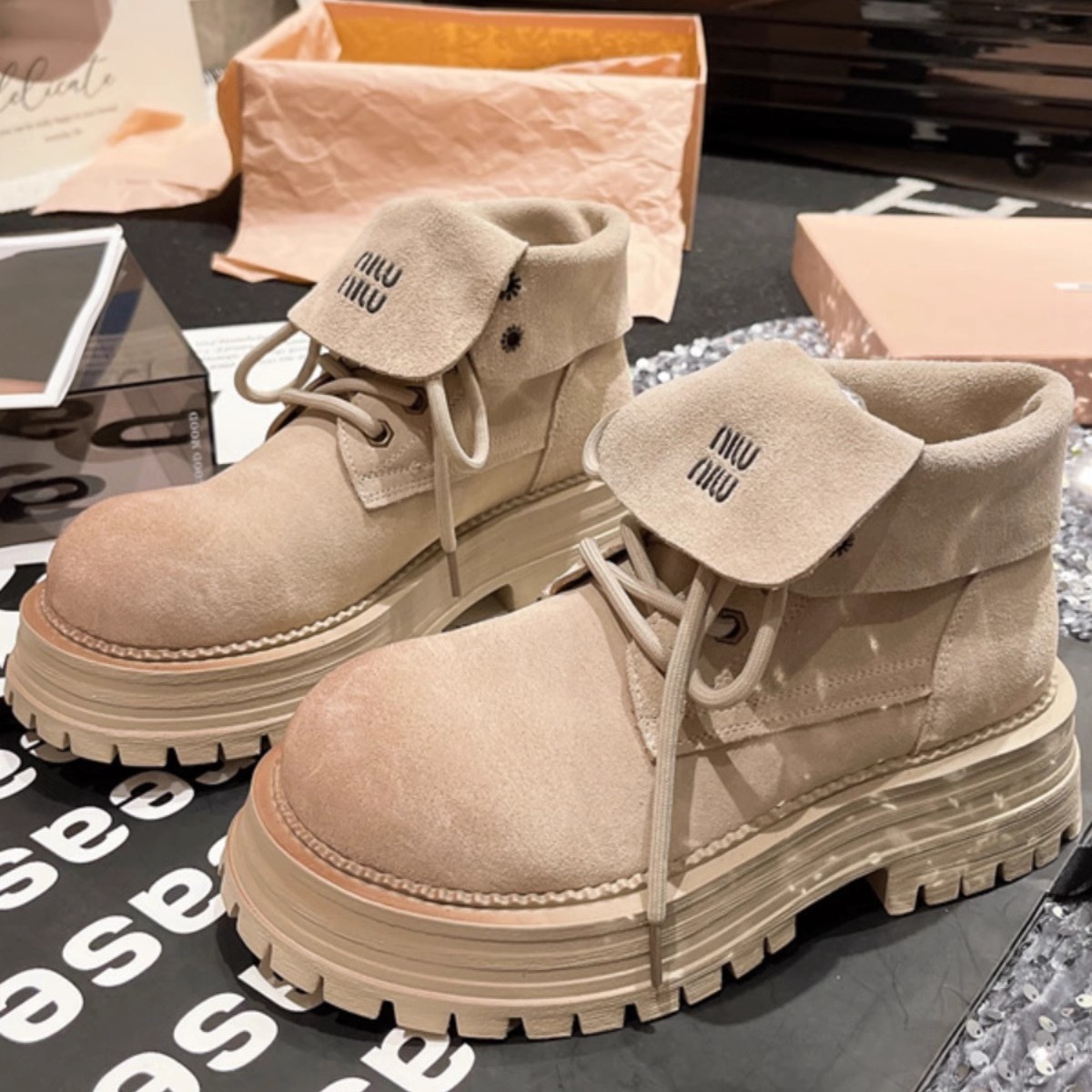 Frosted Genuine Leather Lace-Up Boots Miu Letter Flip Collar Rhubarb Boots Thick Sole Two-Wear Platform Motorcycle Boots for Women