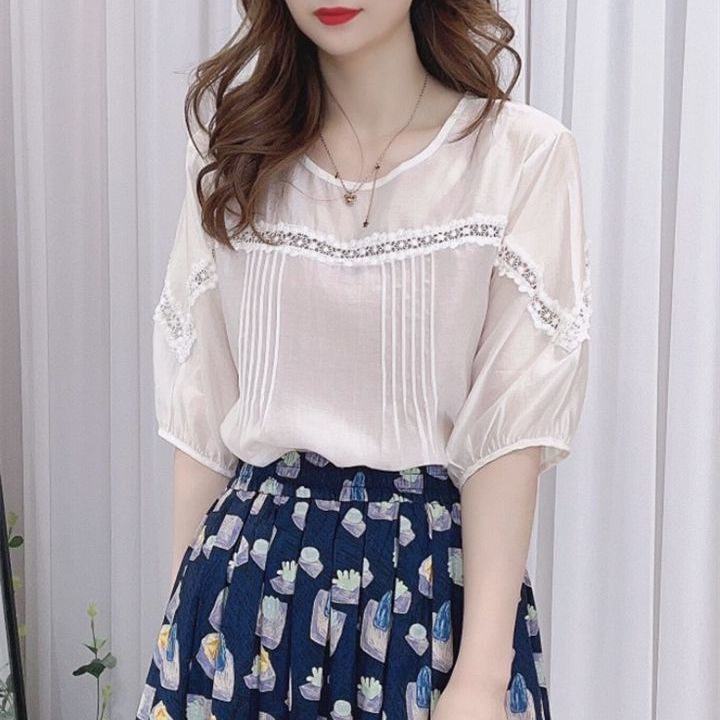 Picture of Hong Kong Style Vintage Lace Stitching Half Sleeve Chiffon Shirt Women's 2024 Summer New French Loose Slim Look Trendy Top