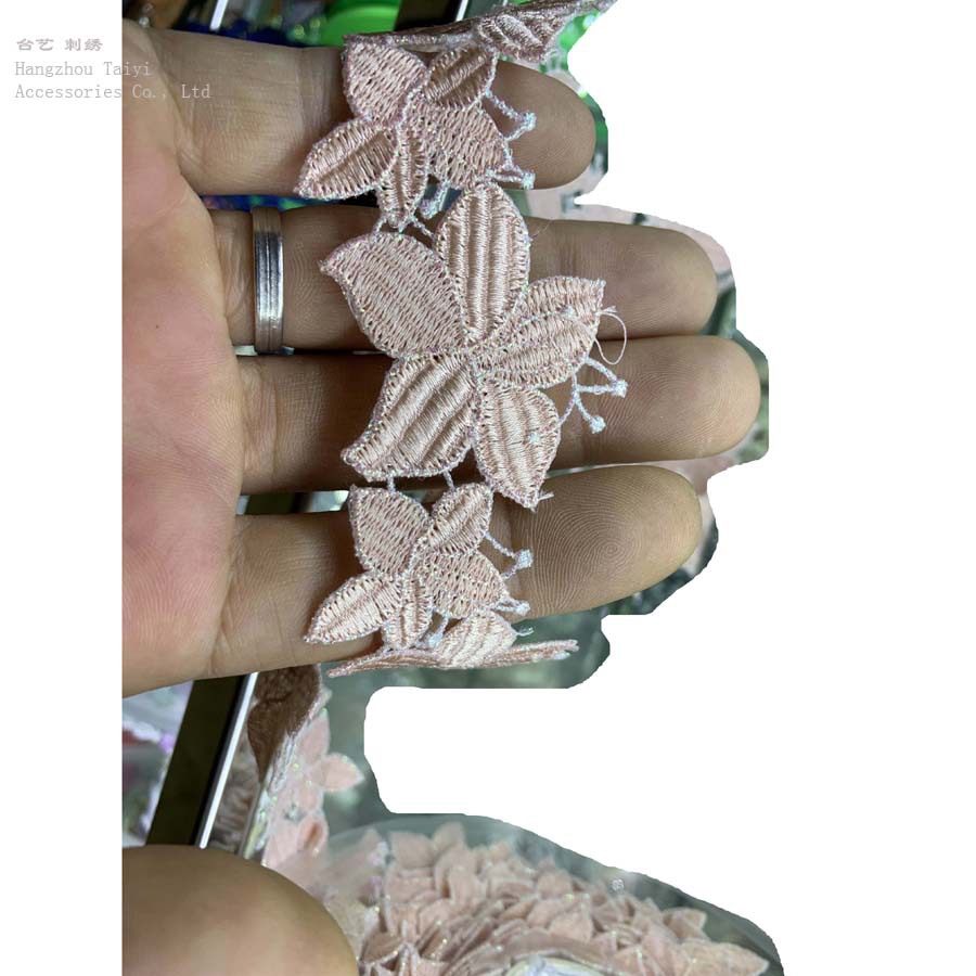 Picture of 21 Spring and Summer New Pink Size Butterfly Lace Girl Sweet Flower Taiwan Embroidery Barcode Lace