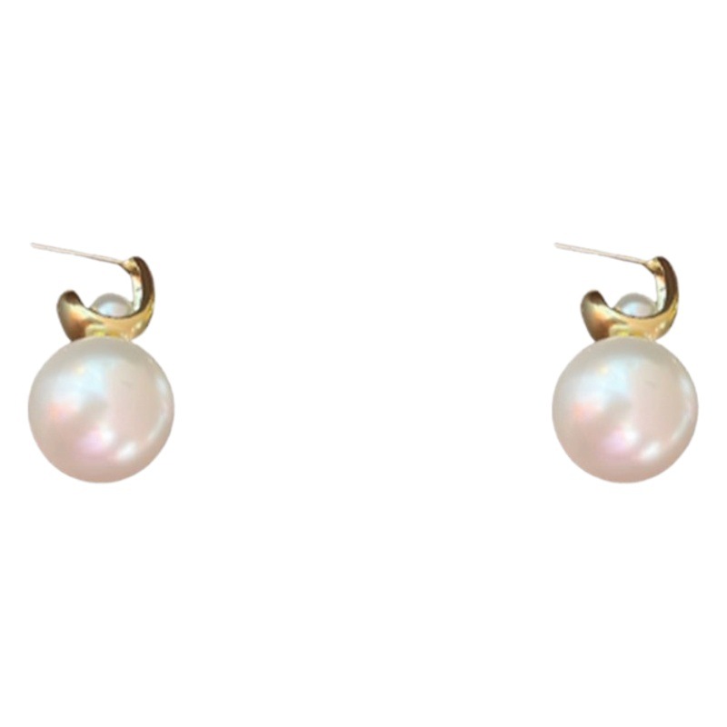 One Two-Wear Simple Exquisite Pearl Earrings New Female Niche Design Sense High Temperament Socialite Fashion Earrings