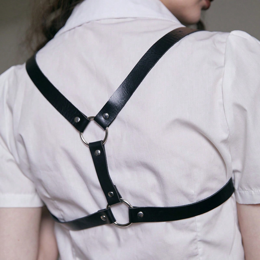 Picture of European and American Cross-Border Punk Chest Straps, Fashionable Body Chains, Leather Belts, Handsome and Sexy Suspenders for Men and Women