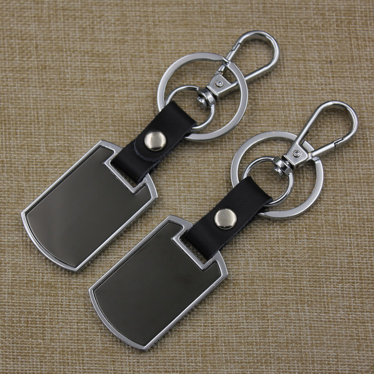 Supply personalized leather leather key chain leather keychain creative metal gift key chain pendant manufacturers