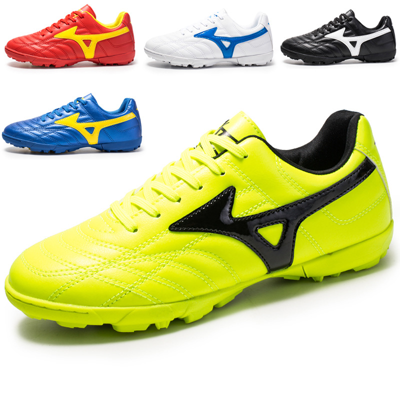 Picture of Cross-border Football Shoes Broken Nails Youth Student Training Shoes Boys and Girls Leather Foot Children's Artificial Grass