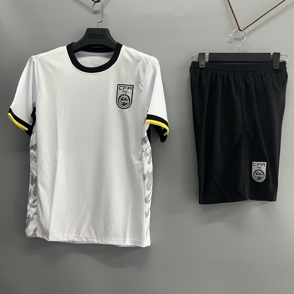 New Football Uniform Suit for Adults and Children Summer Game Sports Quick-Drying Personalized Short-Sleeved Jersey Summer