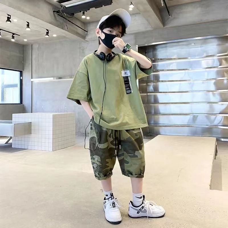 Boys' Summer Camouflage suit 2025 New Children's Wear Cotton T-Shirt Five-point Pants Sports Two-piece Set
