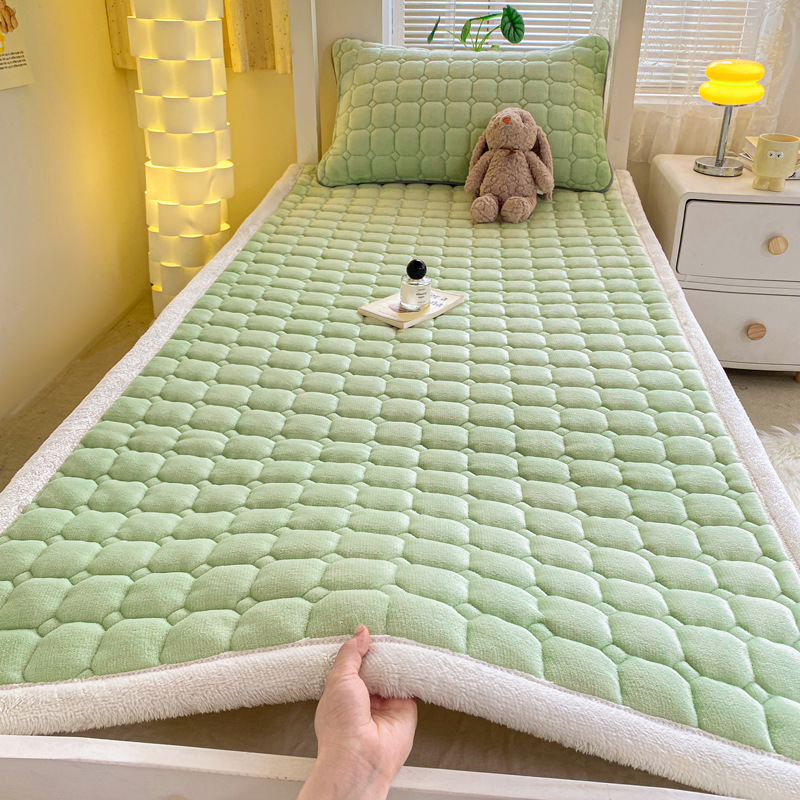 Picture of Class A maternal and infant grade milk velvet mattress autumn and winter foldable washing anti-static student dormitory bed single double soft