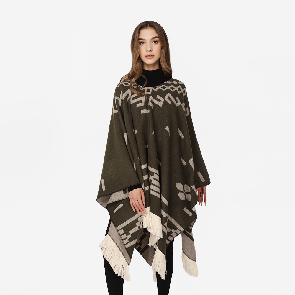 Picture of 2025 New Tassel Pullover Cape Outer Wear Shawl Warm Large Shawl Outer Wear High-end Geometric Pattern