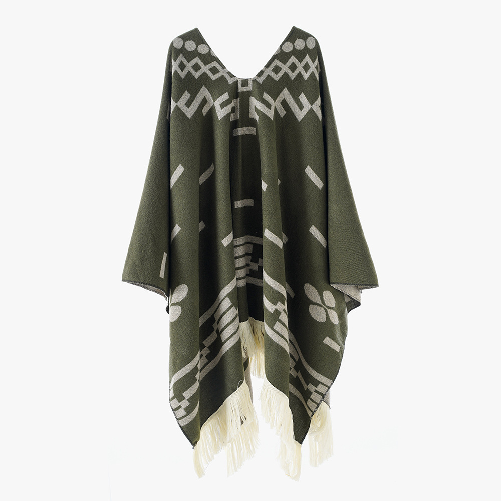 Picture of 2025 New Tassel Pullover Cape Outer Wear Shawl Warm Large Shawl Outer Wear High-end Geometric Pattern