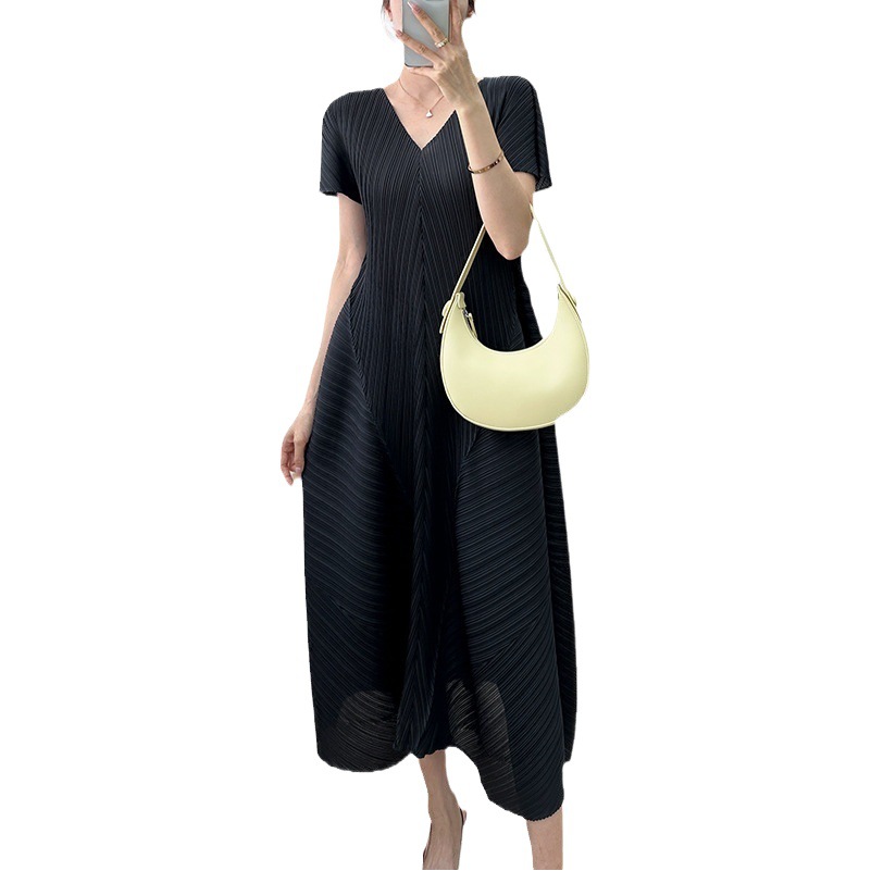 Miyake 2023 Summer New Arrival Dress High-end Elegant Casual Solid Color Simple V-neck Loose Pleated Dress for Women