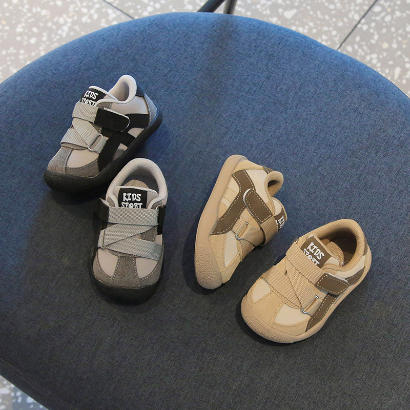 Baby shoes 2025 autumn new soft-soled non-slip children's sneakers 1-2--3 years old male and female baby toddler shoes
