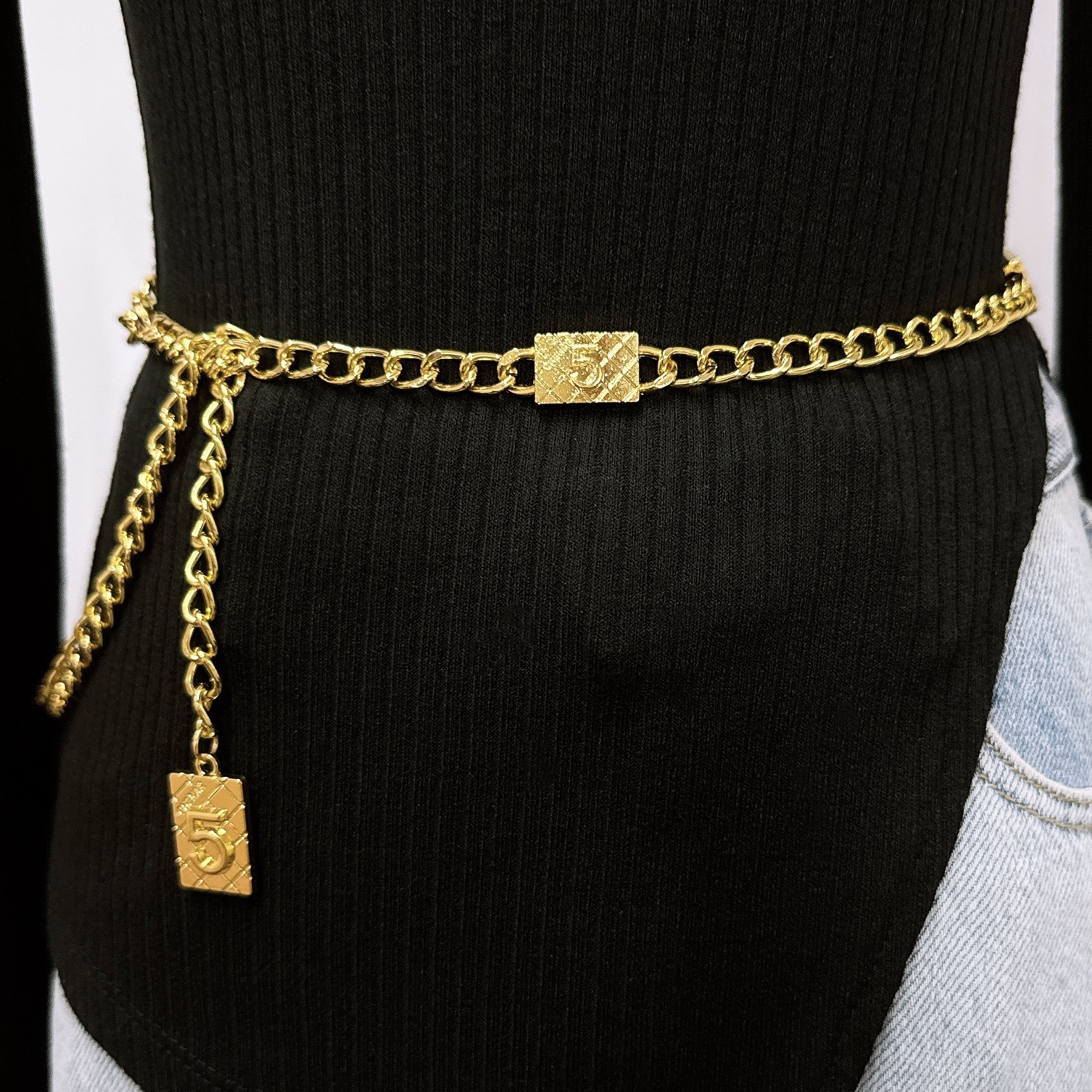 Versatile High-End Light Luxury Fashion English Decorative 5-Letter Pendant Waist Chain Women's Accessory Chain for Dresses