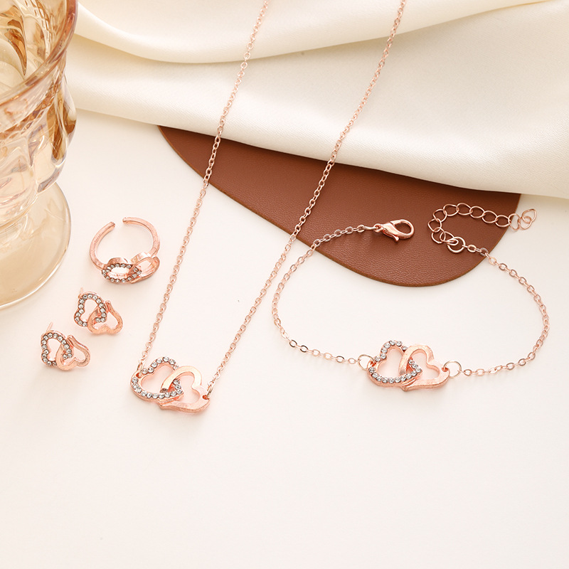 Picture of 2024 New European and American Simple Double Love Necklace Jewelry suit Light Luxury Bride Double Heart Jewelry Four-piece Set