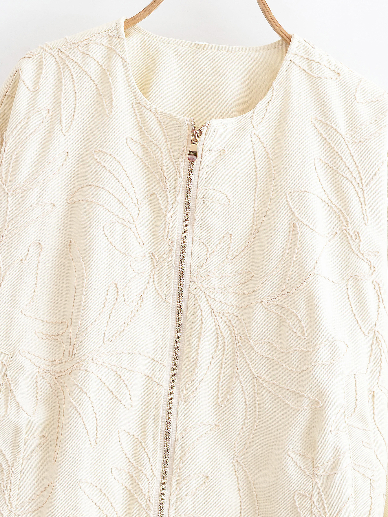 Picture of High-End Wholesale 2025 Spring Silk Tops with Hand-Painted Loose Silhouette Design, Casual Rope Embroidery Cardigan Jacket