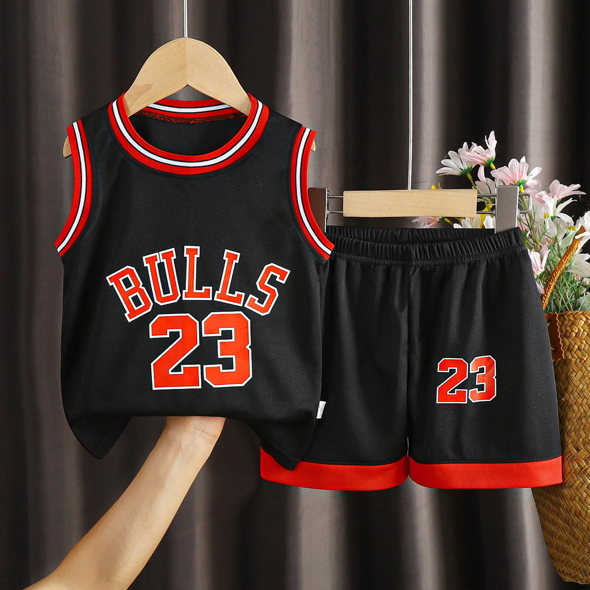 Picture of Children's short-sleeved ball suit boys sportswear girls quick-drying breathable shorts big children's children's clothing wholesale