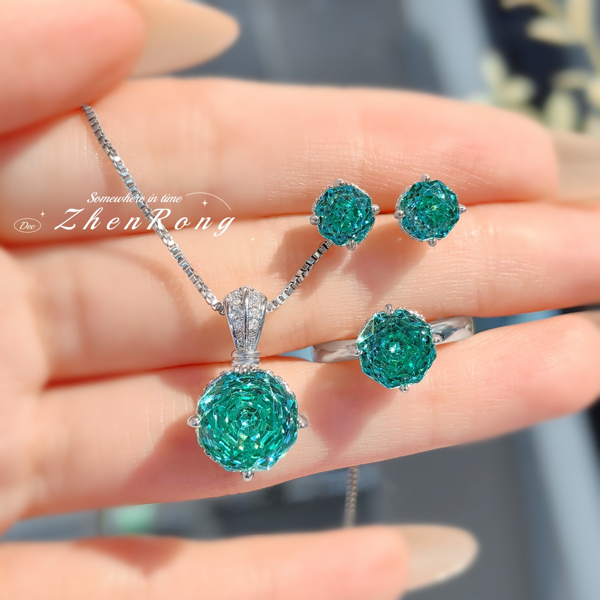 Octagonal Millennium Rose Chepalaiba Necklace Pendant Inlaid with High Carbon Diamond Colorful Earrings Pink Diamond Ring suit