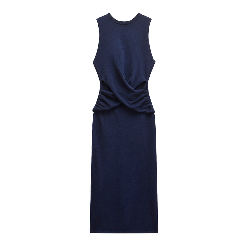 Front Cross Detail Knitted dress Women 2025 Spring Sleeveless Distinctive European and American Fashion New Sweater Dress