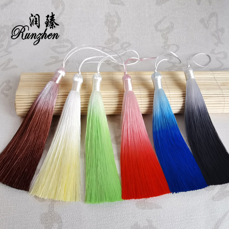 Duan dyed gradient tassel tassel wholesale vertical anti-wrinkle antique tassel tassel Chinese clothing pressure lapel hanging tassel fan pendant tassel