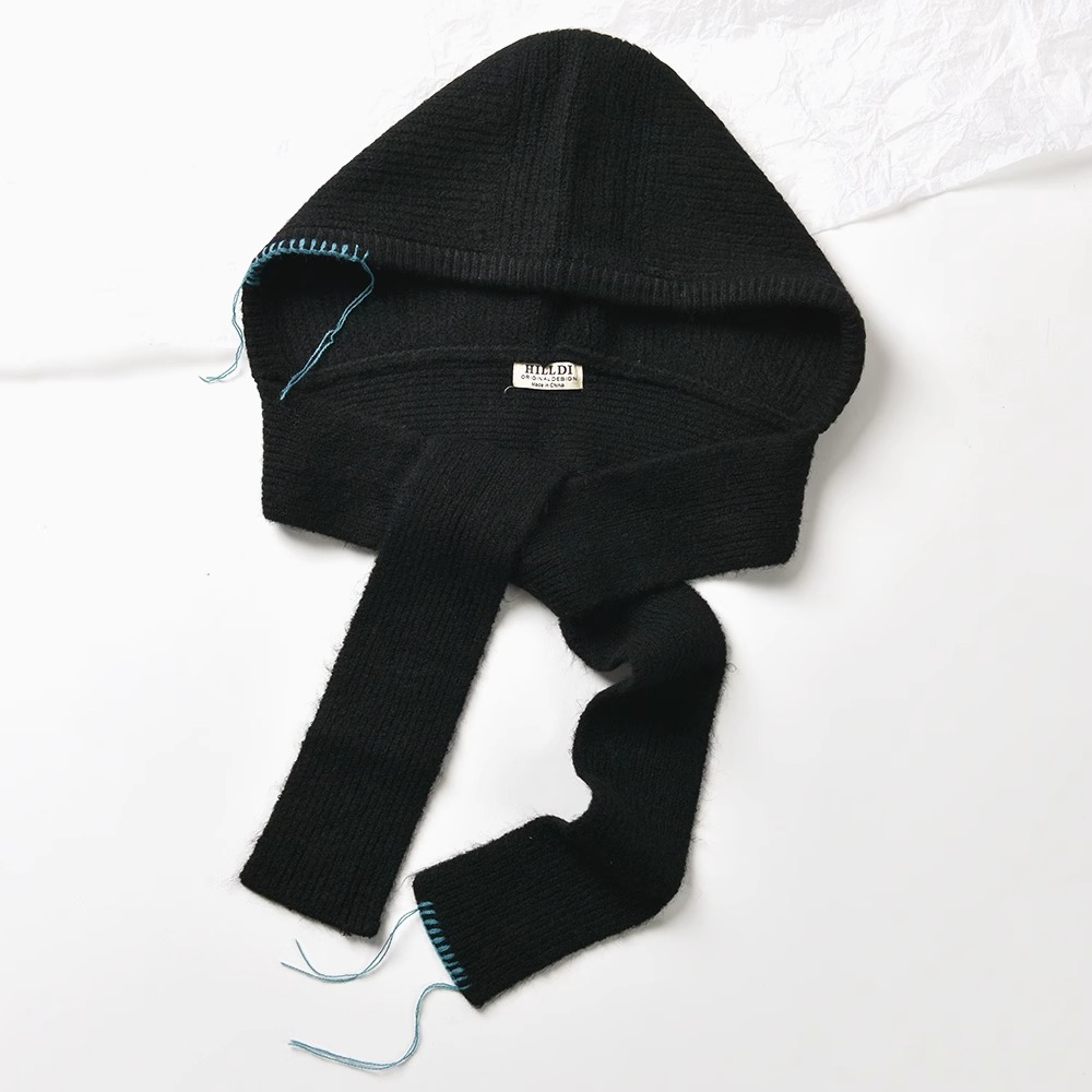 Picture of Senior Balaclava Hat Women's Outer Lace Solid Color Knitted Warm Ear Wool Hat Autumn and Winter New