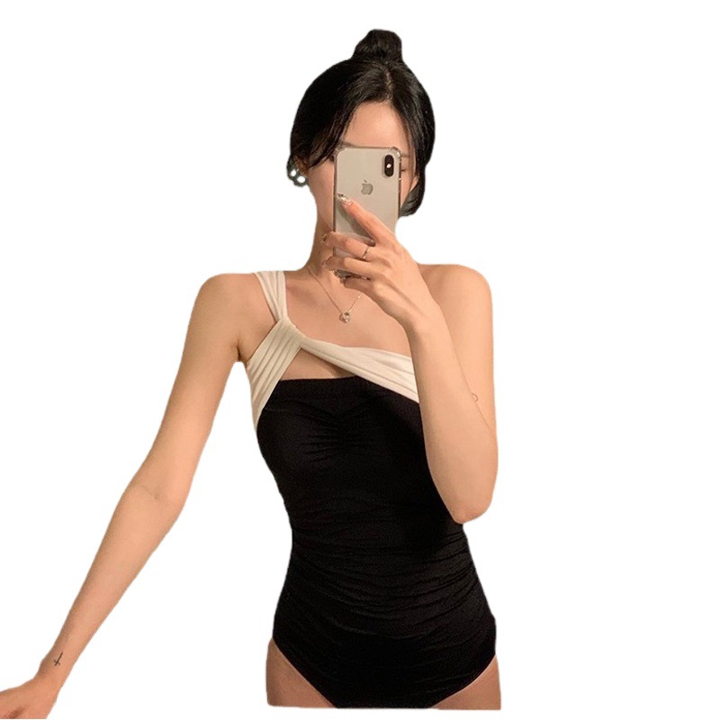 Swimsuit Women's 2023 New Style Women's Pure Style Sexy One-piece Belly-covering Slimming Summer Sanya Seaside Photography High-end Sense