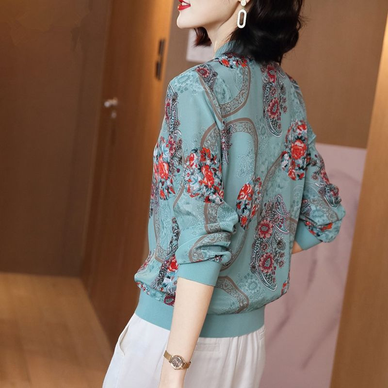 Picture of Summer Mother's 4050-year-old Short Western-style Top Coat Thin Anti-ultraviolet Chiffon Sunscreen Women's Fashionable Clothes