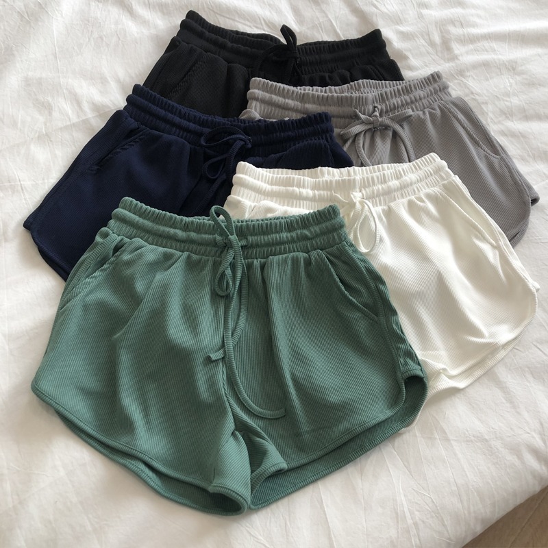 Picture of Ice Silk Threaded Shorts Women's Summer Korean-style Loose Tight Waist Wide Leg Pants Elastic Sports Pants Slim-fit Hot Pants Women's Clothing