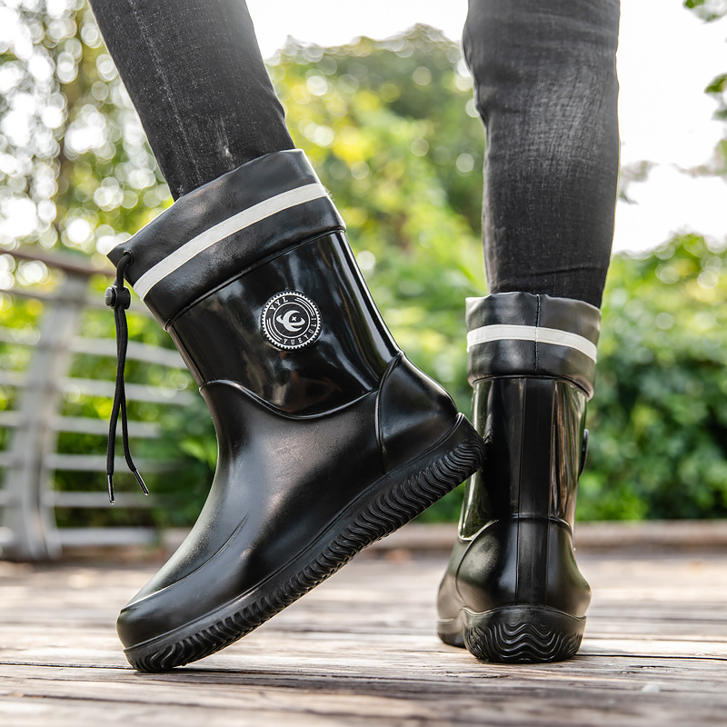 Cross-border plus size new bunted rain shoes non-slip wear-resistant men's waterproof fashion water shoes elastic fishing rubber shoes