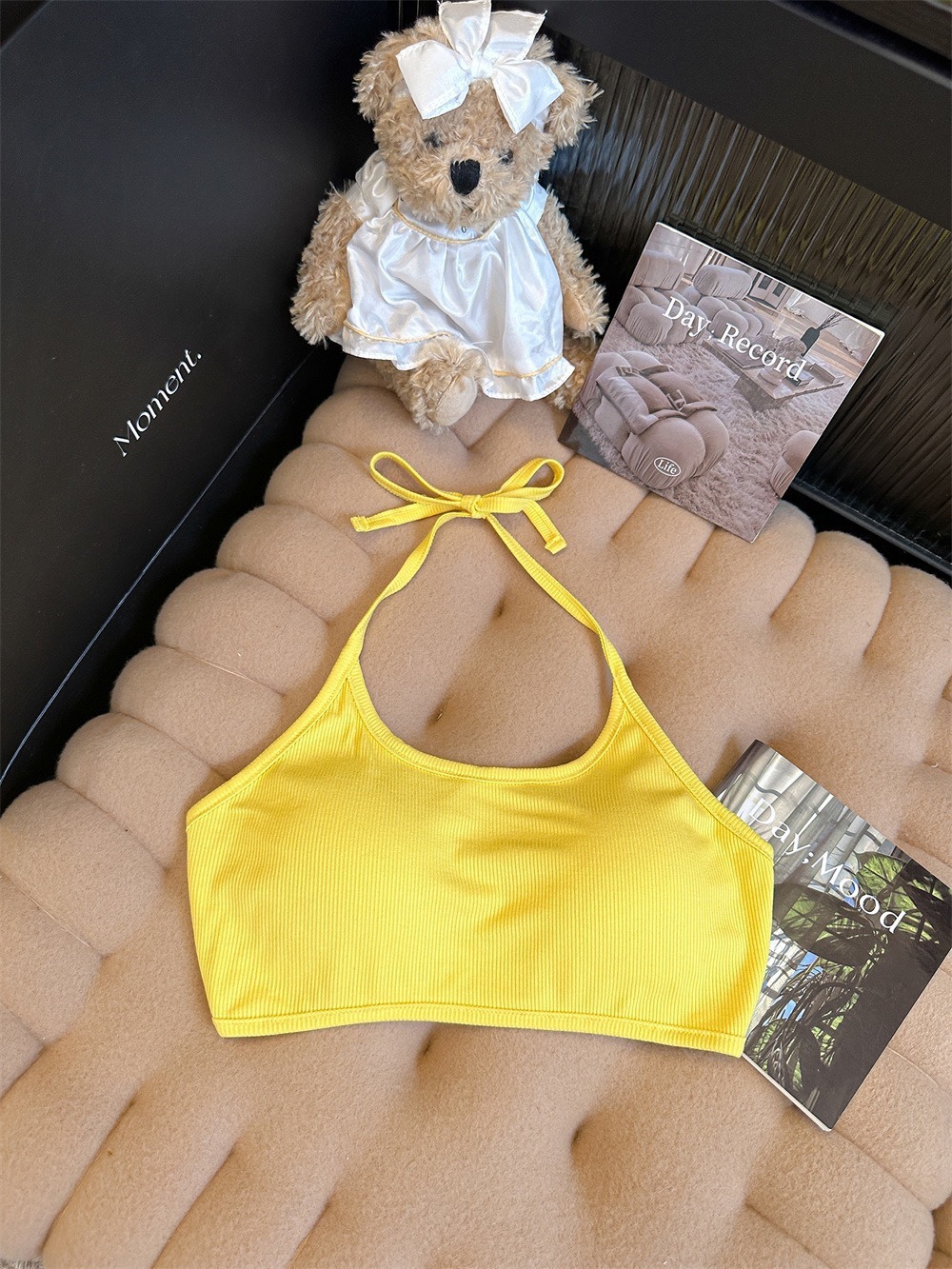 Picture of With Chest Pad Short Hanging Neck Strap Vest Underwear Women's Hot Girl Beautiful Back Wrap Chest Sexy Tube Top with Base