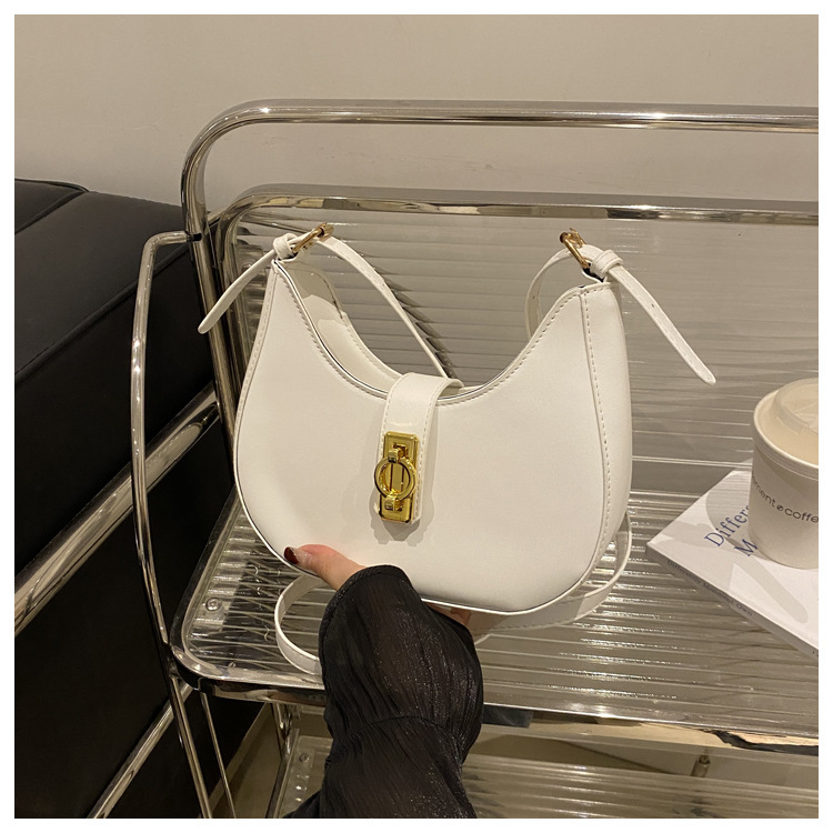 Bag Women's 2024 New Fashionable Autumn Popular Underarm Bag Korean-style All-match Western-style Women's Bag Niche Design Shoulder Bag