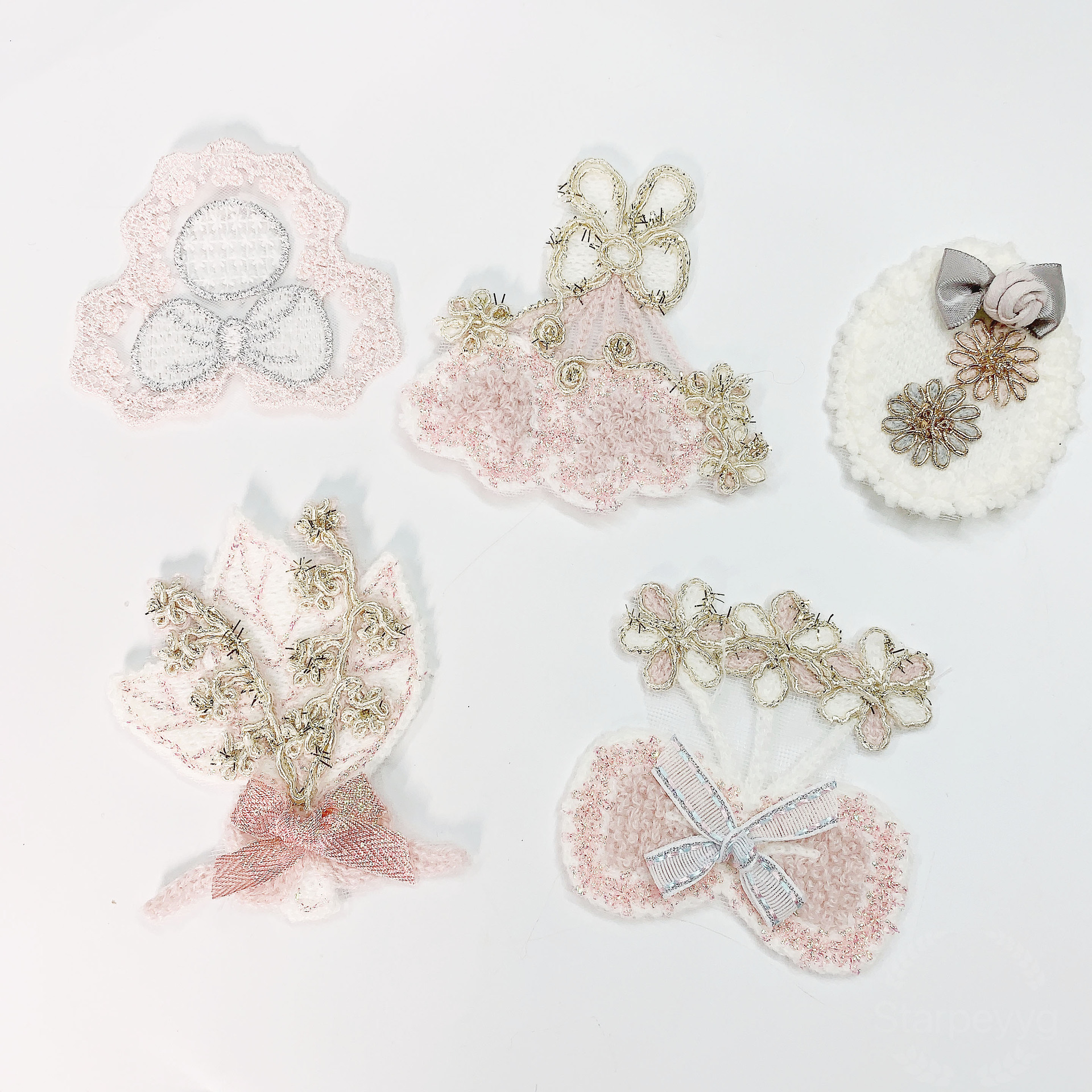 Good things Han Feng Xiao Xiang Creative Art 3D Flowers Cute Butterfly Three-dimensional DIY Embroidery Clothing Head Jewelry Flowers