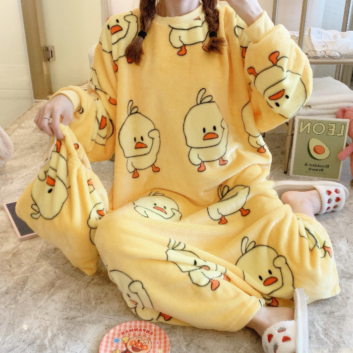 Thickened Flannel Nightgown Women's Autumn and Winter Long Coral Fleece Pajamas Spring and Autumn Long Sleeve Korean Casual plus size chubby girl