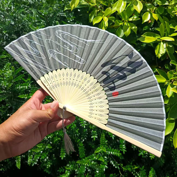 Picture of Folding Fan Bamboo Ancient Fan Student Girl Chinese Style Small Fan Scenic Spot Export Wholesale Retail Gift Decorative Fan
