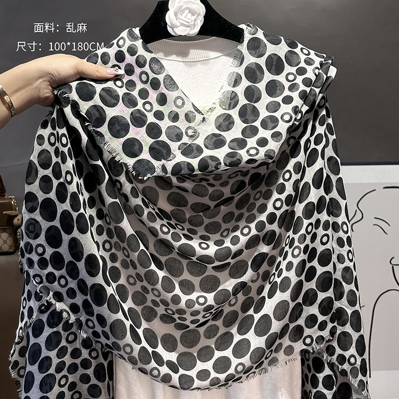 Picture of Small Large Scarf Autumn and Winter Women's Cotton and Linen Scarf Summer Lunch Break Air-conditioning Room Shawl Dual-use Travel Scarf Fashion