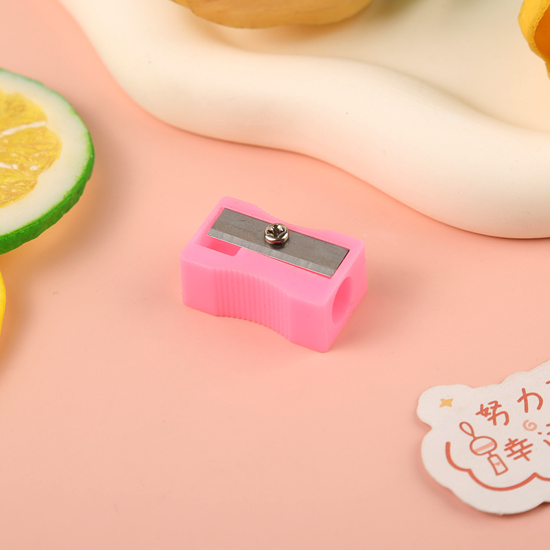 Picture of Single Hole Small Square Pencil Sharpener Small Pencil Sharpener Pencil Sharpener Primary School Student Stationery Wholesale Kindergarten Small Prizes