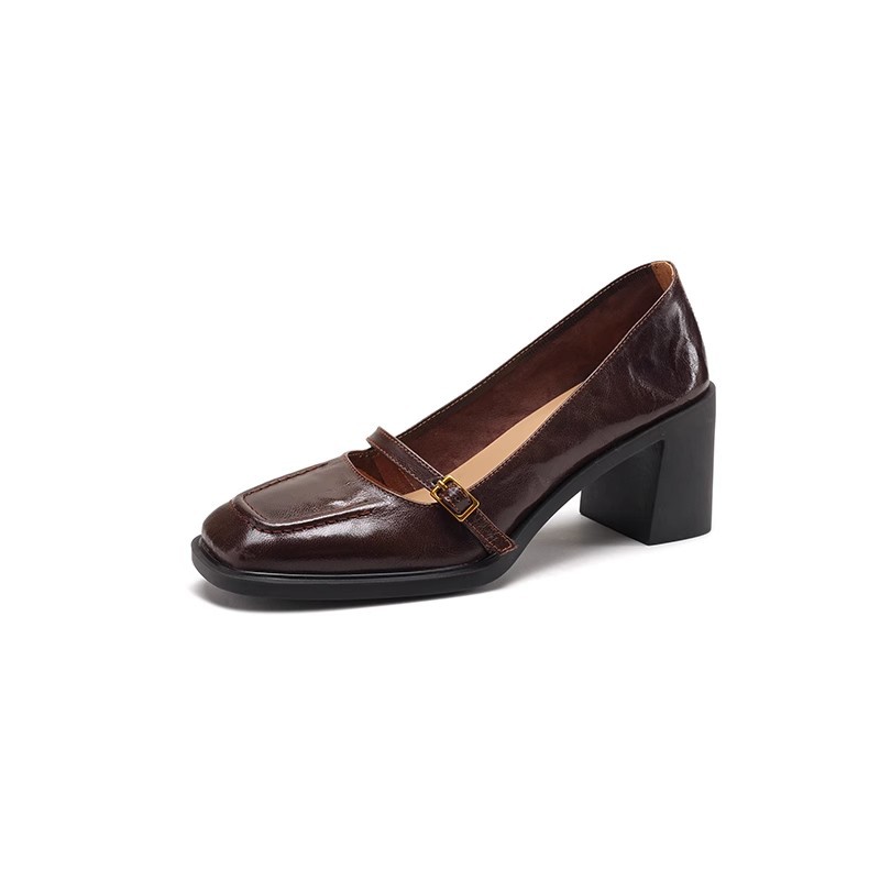 Picture of Quiet High-heeled Small Leather Shoes Women's Brown Retro French High Heels 2025 New Commuter Style Thick-heeled Shoes