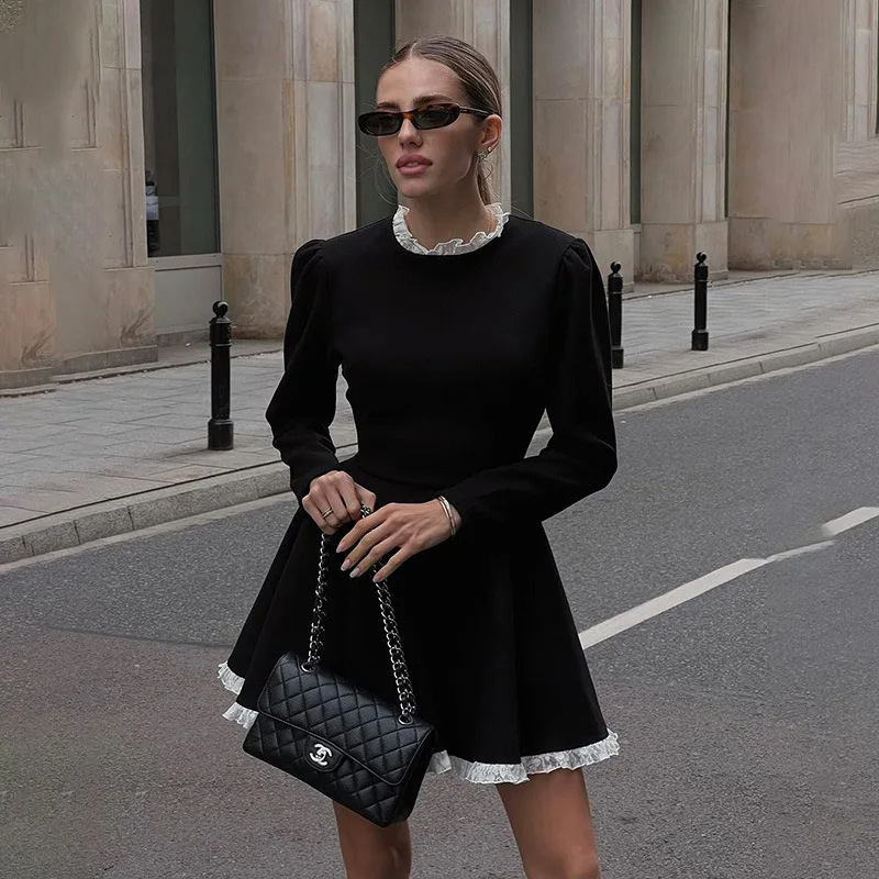 Lace Stitching dress Women's European and American Autumn and Winter Retro Elegant Sweet Princess Dress A- line Long-sleeved Short Skirt Cross-border Fashion