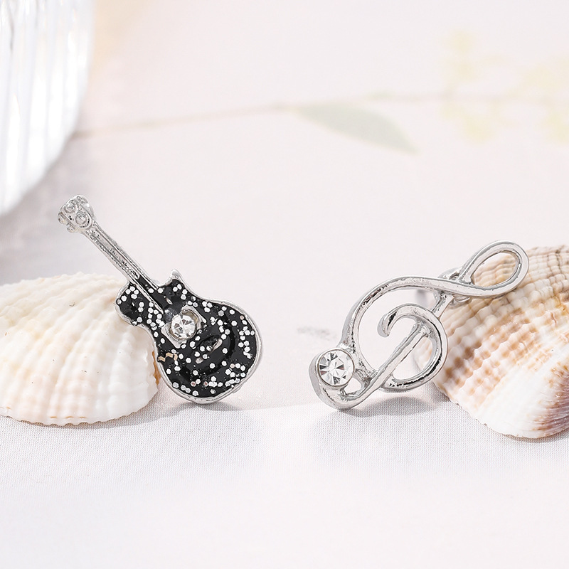 Guitar Note Earrings Asymmetric Cute Violin Earrings Niche Design Trendy Cool Female Original Design Sense Earrings